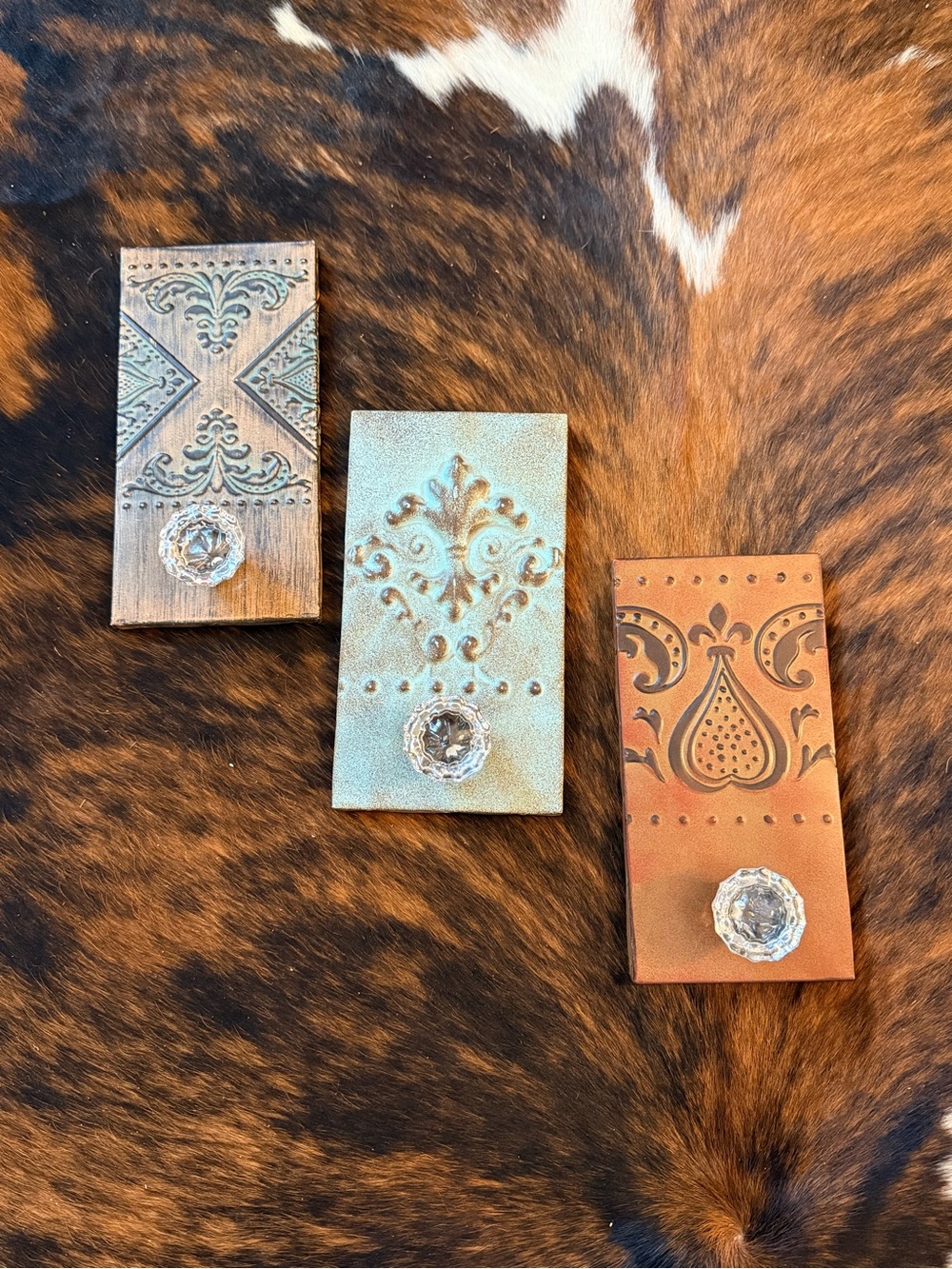 Rustic Decorative Wall Hooks in Turquoise and Brown
